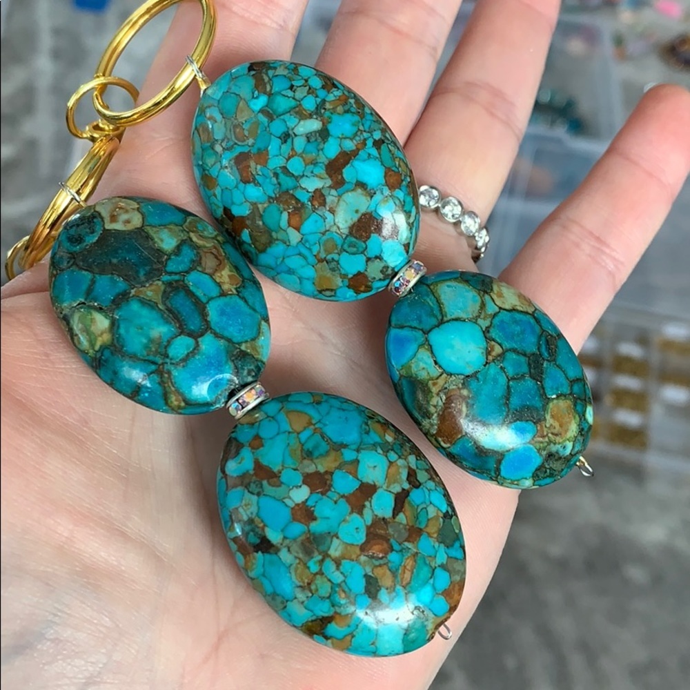 💕x2HP💕Green and Blue Agate beaded keychain - Picture 2 of 7